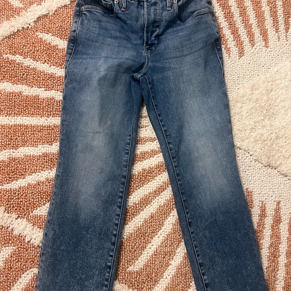 Good American Light Blue Denim Jeans - High Rise Look